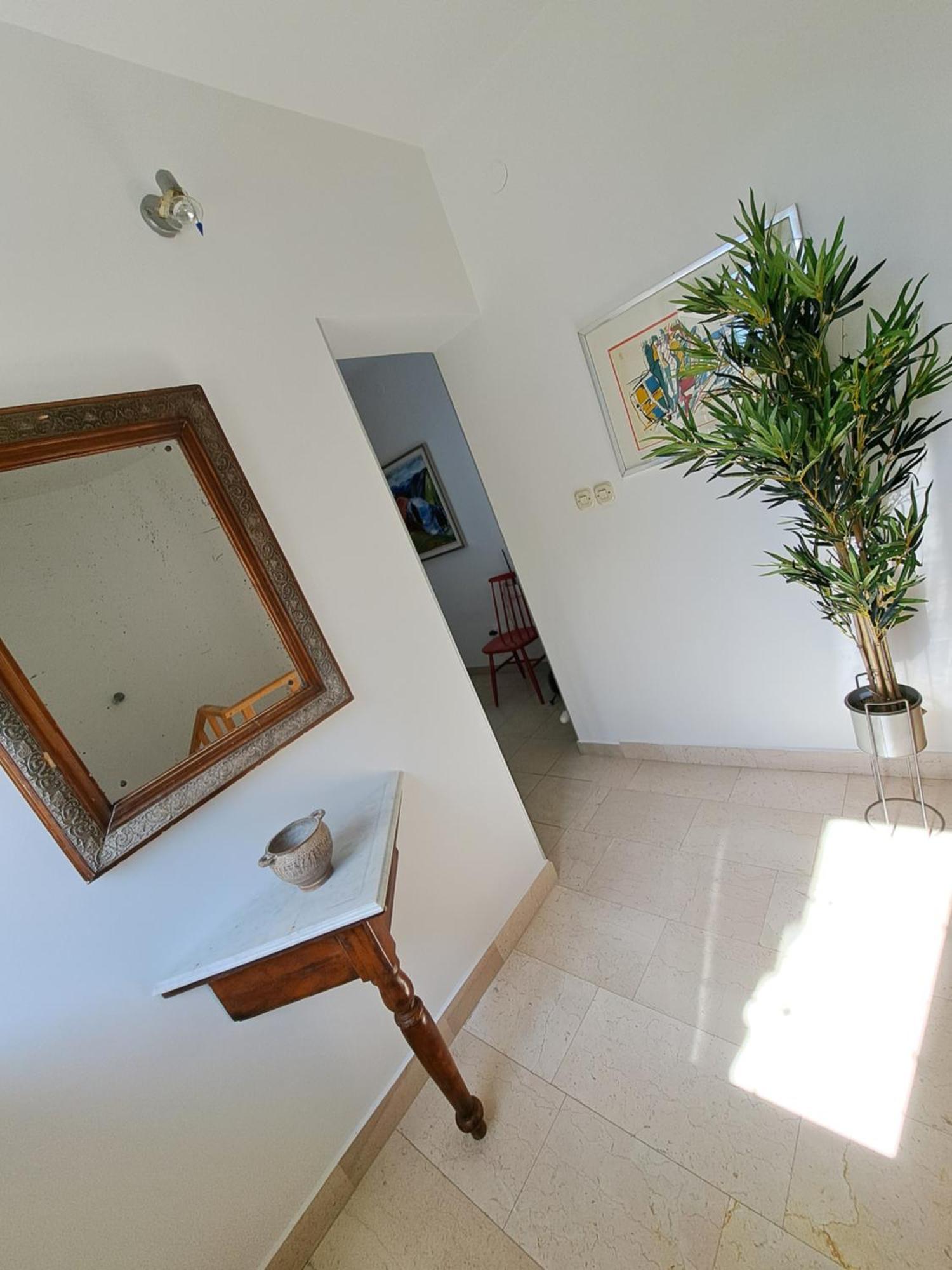 Apartment Elinor 2 روفينج المظهر الخارجي الصورة