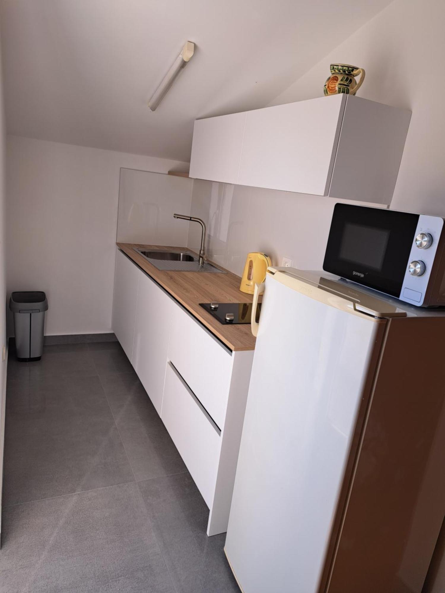 Apartment Elinor 2 روفينج المظهر الخارجي الصورة