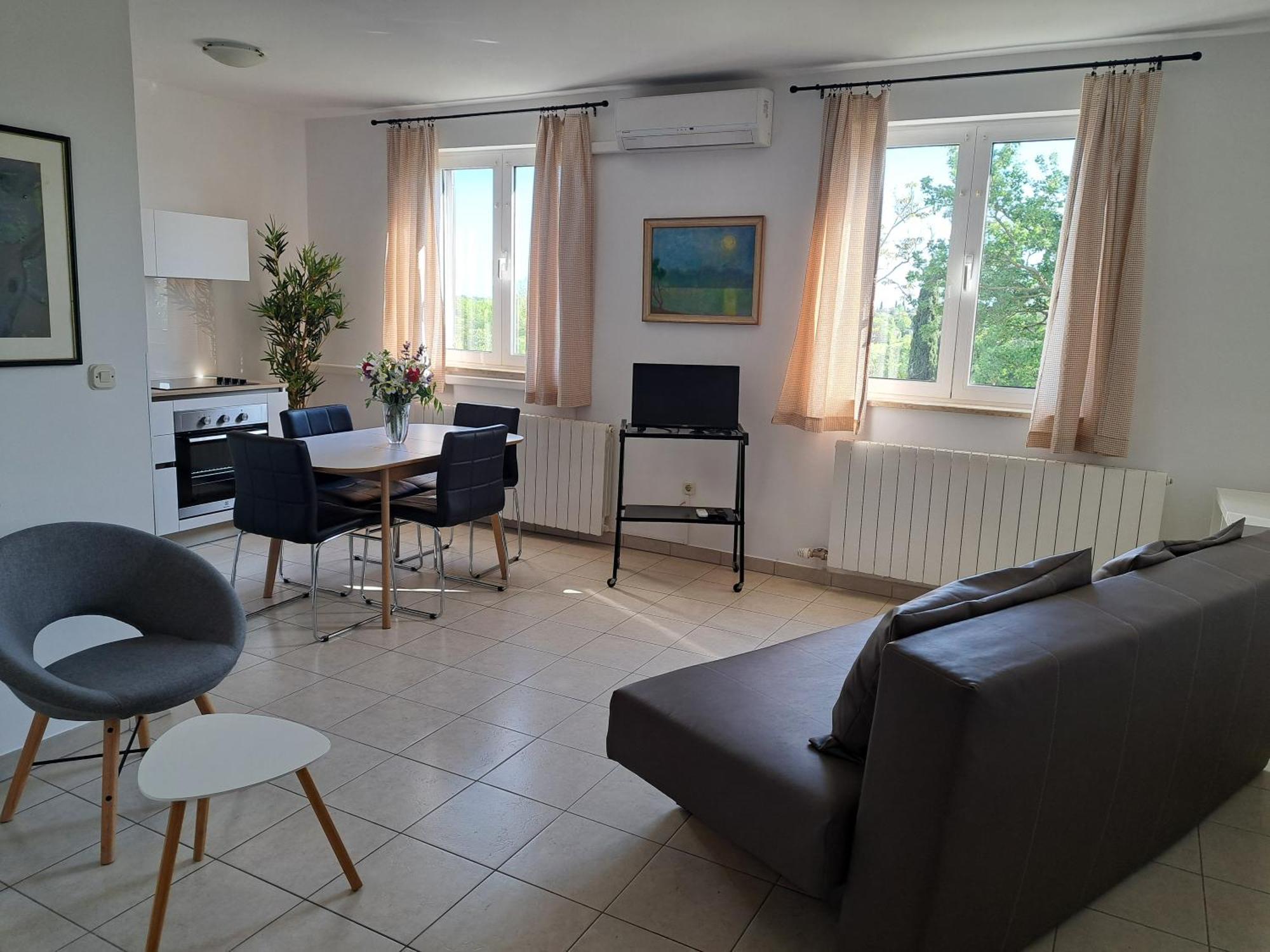 Apartment Elinor 2 روفينج المظهر الخارجي الصورة
